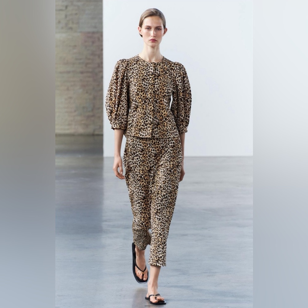 Zara Leopard pants S NWT .. true to size S